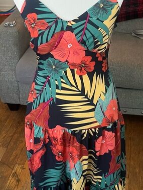 Tropical Floral Maxi Dress with V-Neck